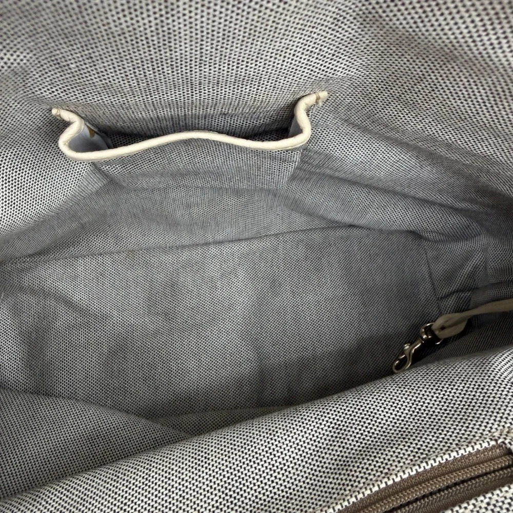 Dooney & Bourke Pebble Grain Tote‎ Bag Womens Cream Leather Shoulder Bag